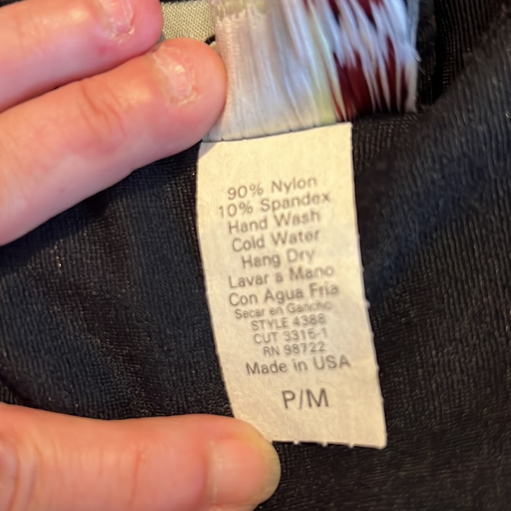 esse PM Top With Buttons Down Front - Picture 7 of 7